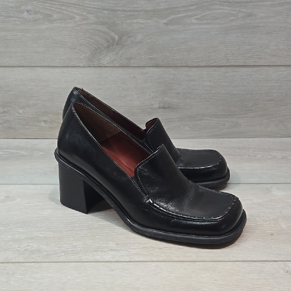 Nine West Shoes - Vintage Nine West Kinetic Leather Y2k Women's Loafers Square Toe Heel Shoes 7.5M